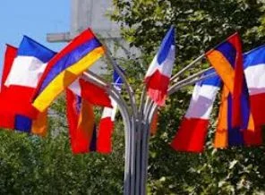 Fransız tarihçiler soykırıma karşı çıktı