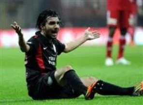 G.Saray'da sürpriz gelişme!
