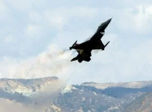 Gazze'ye hava bombardıman