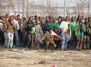 Güney Afrika'da kanlı platin davası