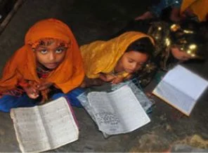 Hindistan'da Burma müslümanları için kampanya