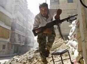 İHA muhabirleri, Halep'te ateş altında kaldı