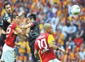 İnönü'de GS'li yöneticilere şok !