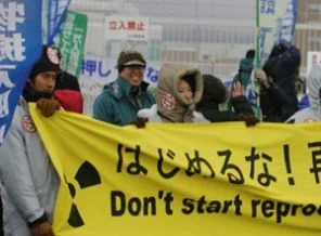 Japonya, Çinli eylemcileri serbest bıraktı