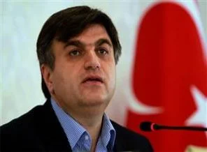 Kampüste siyaset artık suç değil
