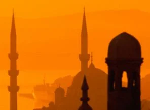 KKTC'de üniversiteler cami ile buluşuyor