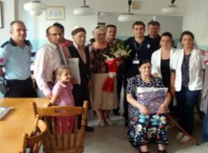 Kosova'daki Türk polisinden bayram hediyesi