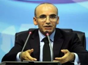 Maliye Bakanı'ndan maaş açıklaması