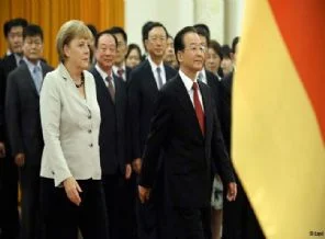 Merkel'den iade-i ziyaret