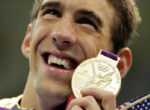 Michael Phelps'in madalyaları elinden alınabilir