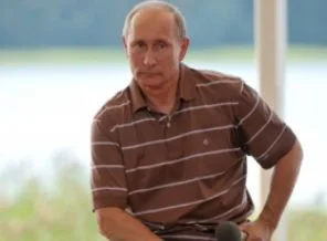 Putin: Turuncu Devrim sembolleri incitti