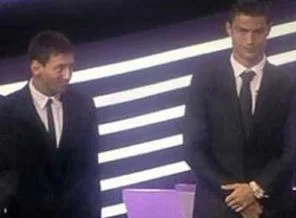 Ronaldo Messi'yi teğet geçti