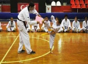Sporcu adaylarına ilginç sorusu
