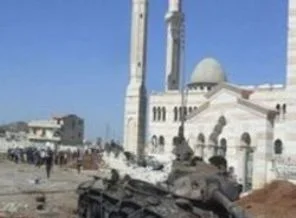 Suriye ordusu Halep'i vuruyor