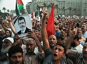 Tahrir Meydanında, Mursi'ye destek gösterisi
