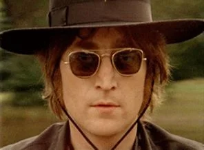 TRT'den John Lennon'a din sansürü!