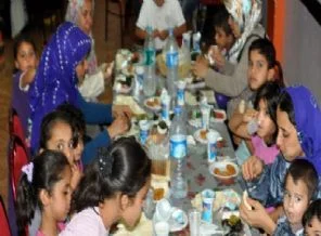 Urfa'da yetimler iftar sofrasında buluştu
