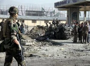 Afganistan'da filme intihar saldırısı!