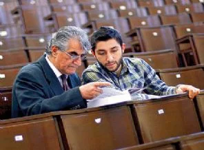 Akademisyenler karaborsaya düştü!