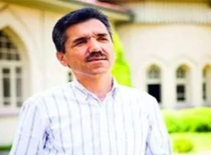 Akif'in meali 25 yıldır çekmecemdeydi