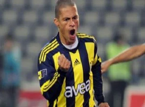 Alex: Rezaletin bir adım ötesi...