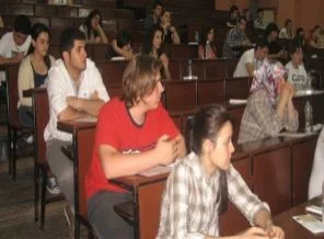 Balkanlarda öğrenci sayısı azalıyor!