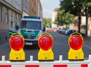 Berlin'deki ABD Konsolosluğu boşaltıldı