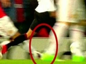 Bu da penaltı değilse ne?
