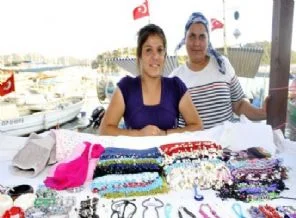 Bu köyde bütün kadınlar turizmci