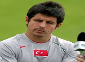 Emre Madrid'de formayı unuttu
