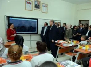 Ezher'den İmam Hatiplere denklik