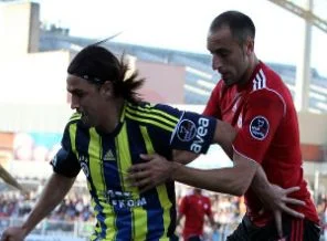 F.Bahçe'ye Alex'de çare olmadı