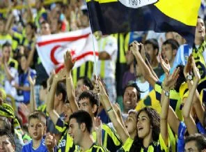 Fenerbahçe taraftarı ayaklandı!