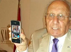 Fotomontaja kayıtsız kalanlar ve kalamayanlar