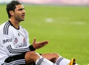 'Futbol hayatını bitireceğim'