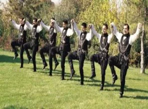 Geleneksel oyunlarımız ' Horon'