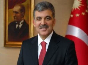 Gül, bir hükümlüyü affetti