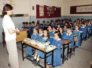 Her sınıfta 80 minik