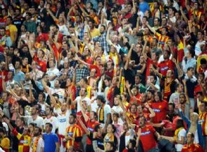 Hz Peygamber için öyle bir pankart açtılar ki !