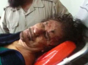 Kaddafi'yi yakalayanlardan biri öldürüldü