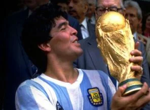 Maradona 'spor elçisi' seçildi