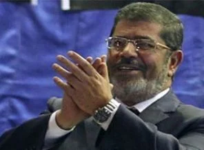 'Netanyahu ile sakın tokalaşma'