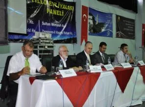 'Profesörler bir gecede nasıl cahilleşti'