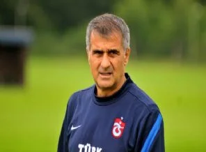 Şenol Güneş 11'ini arıyor...