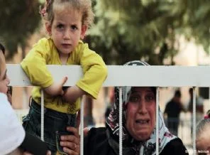 'Suriyelilere kapılarımızı açalım'