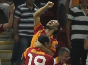 Terim, Emre'nin cezasını kesti