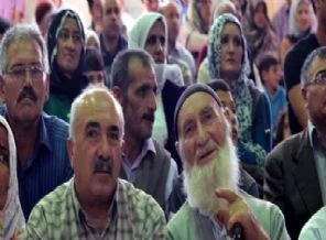 Vanlı depremzedelerin kura heyecanı