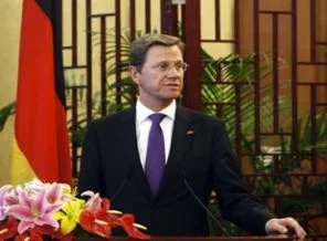 Westerwelle, Suriye'de geçici hükümet istiyor