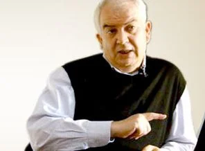 Zaman yazarından İlhan Selçuk yazısı