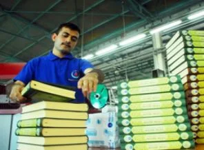 35 dilde Kur'an basılıyor